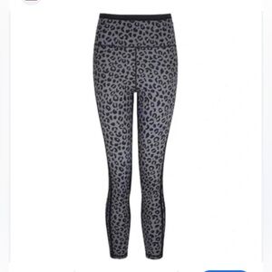 ✨ Allfenix | Black N Grey Leopard Print Leggings